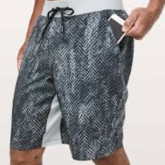 Lululemon T.H.E. Short 9" OOM Liner Bleached Herringbone Multi Men's S - Picture 1 of 13
